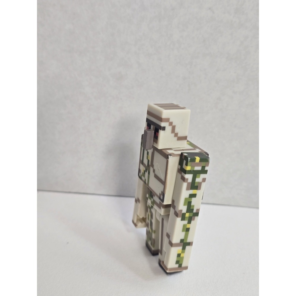 Minecraft Core Iron Golem Action Figure Series 2 3.5 Inches Moveable Arms Legs - Picture 5 of 6
